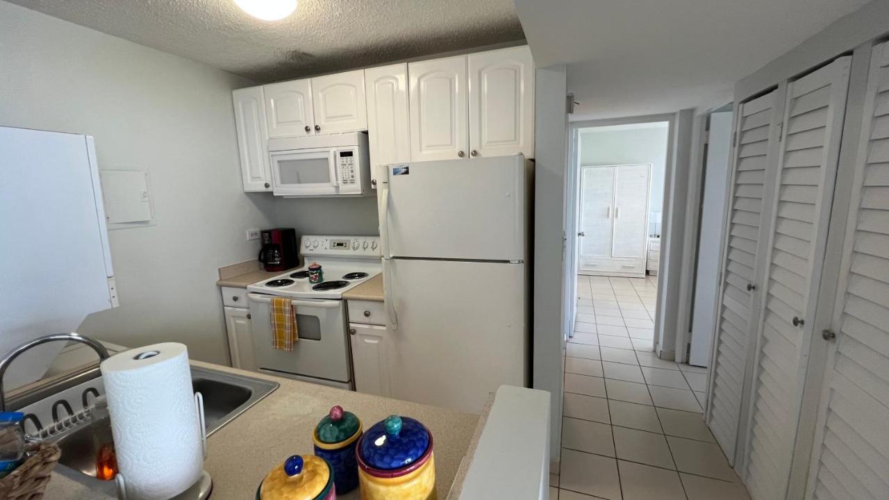 Ocean Front 2 Bedroom & Bath In Isla Verde サンジョアン エクステリア 写真